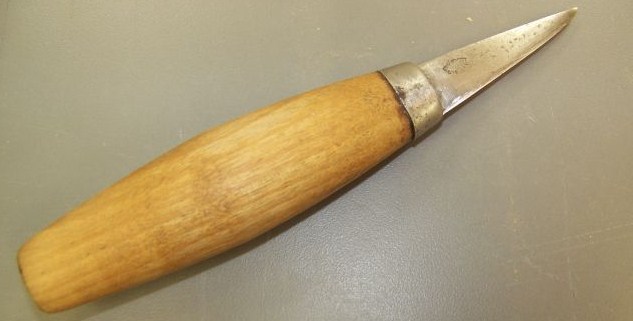 bench knife